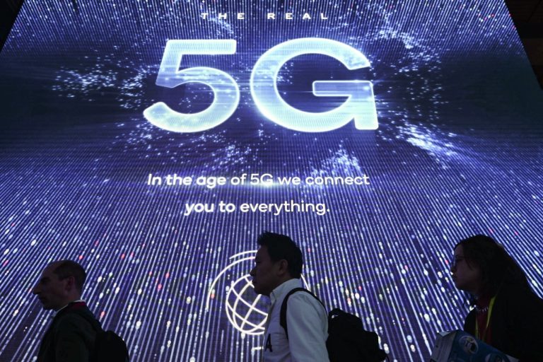 Central Govt Trying To Launch 5G Services At Select Locations And Circles By Independence Day Next Year