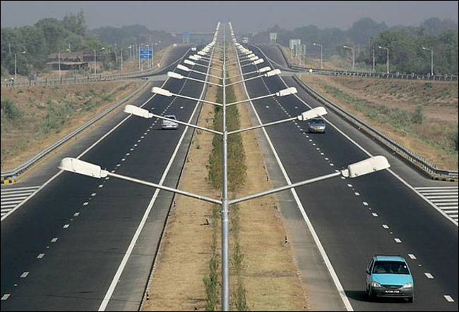 Andhra Pradesh’s Vijayawada And Karnataka’s Bengaluru To Soon Get Connected With Greenfield Expressway