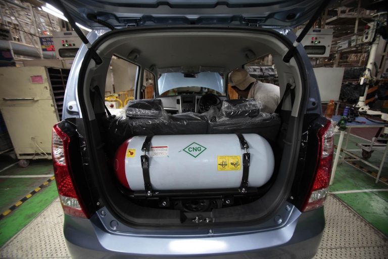 Retrofitment Of Petrol Cars With CNG Kits Becomes Easier Now; Savings Of Up To 50 Per Cent On Fuel Costs Predicted