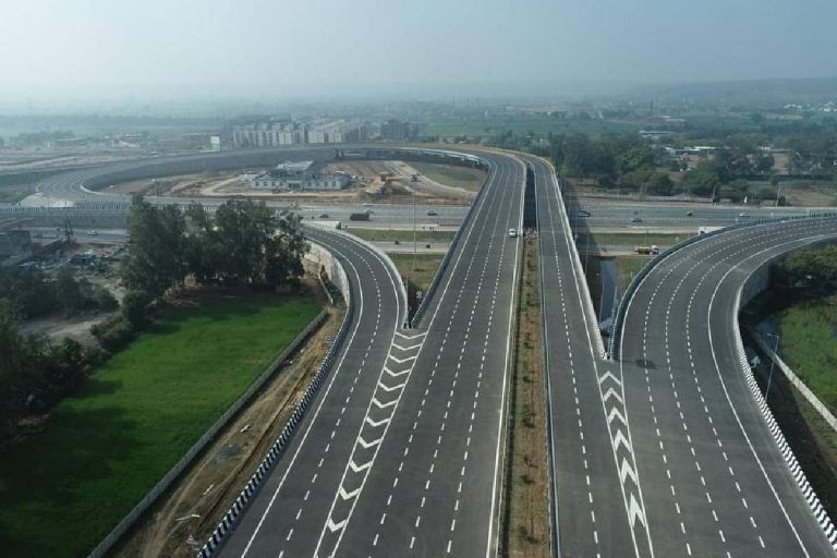 Land Valuation Hurdle Cleared: UP Government Grants Extra Funds For 31km Road Linking Noida Airport And Delhi-Mumbai Expressway