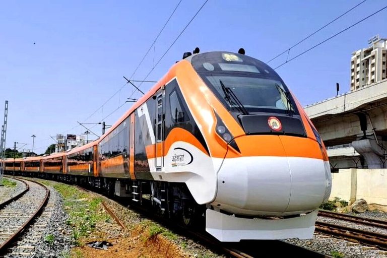Kinet Proposes New Lion-Embossed Design For Vande Bharat Sleeper Trains