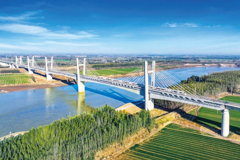 417 Km High-Speed Railway Linking Eastern And Central China Goes Live