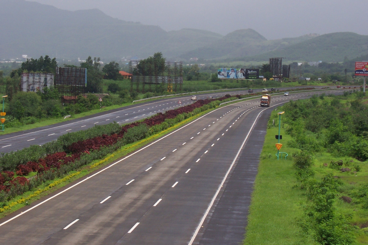 Indian Expressways Gather Momentum As Two Big Ticket Projects Get Off ...