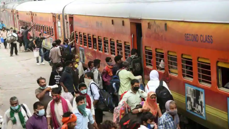 States Charged Rs 600 Per Ticket On An Average For Travelling In Shramik Specials