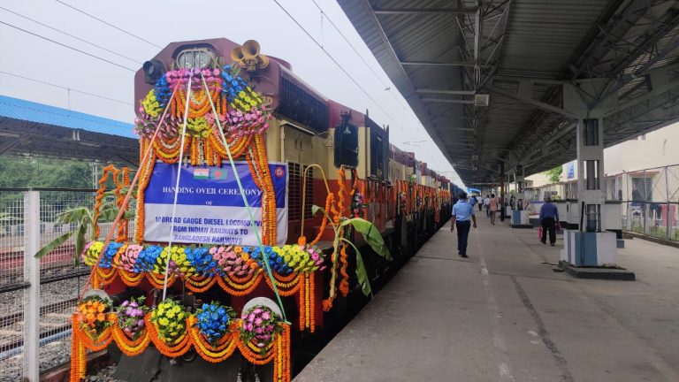 10 Diesel Locomotives To Bangladesh From India