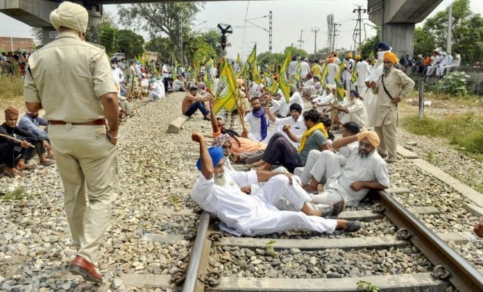 Farmers’ Stir Causes Heavy Loss To Railways As Agitation Continues At 32 Places In Punjab
