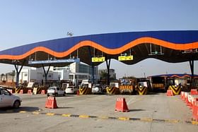 Zooming Through Highways: GPS-based Toll System To Be Introduced In six Months, Will Replace Toll Plazas