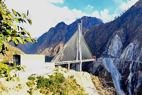 Udampur-Srinagar-Baramulla Rail Project: India’s First Cable-Stayed Rail Bridge Is Ready, Launch Of Superstructure To Be Completed In May