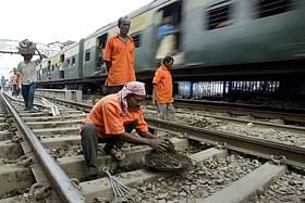 Indian Railways: Public Accounts Committee Finds Serious Lapses In Track Maintenance Works