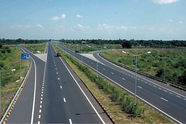 National Highways To Be Pothole-Free By December-End: MoRTH Sets Target With Performance-Based Maintenance Contracts