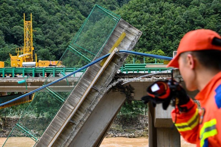 China: Multiple Roads And Bridges Collapse Leaving Over 100 Dead, Poor Quality ‘Tofu-dreg’ Infrastructure Comes Under Scrutiny